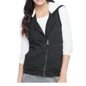NEW Splendid Womens M Powell Vest Faux Sherpa Plush Lined Dark Grey Soft Cozy